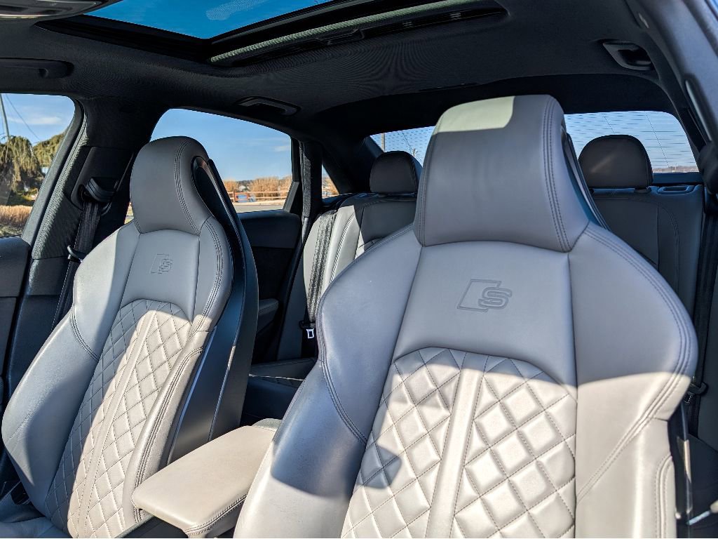 Used 2018 Audi S4 Prestige w/ Prestige Package image 15