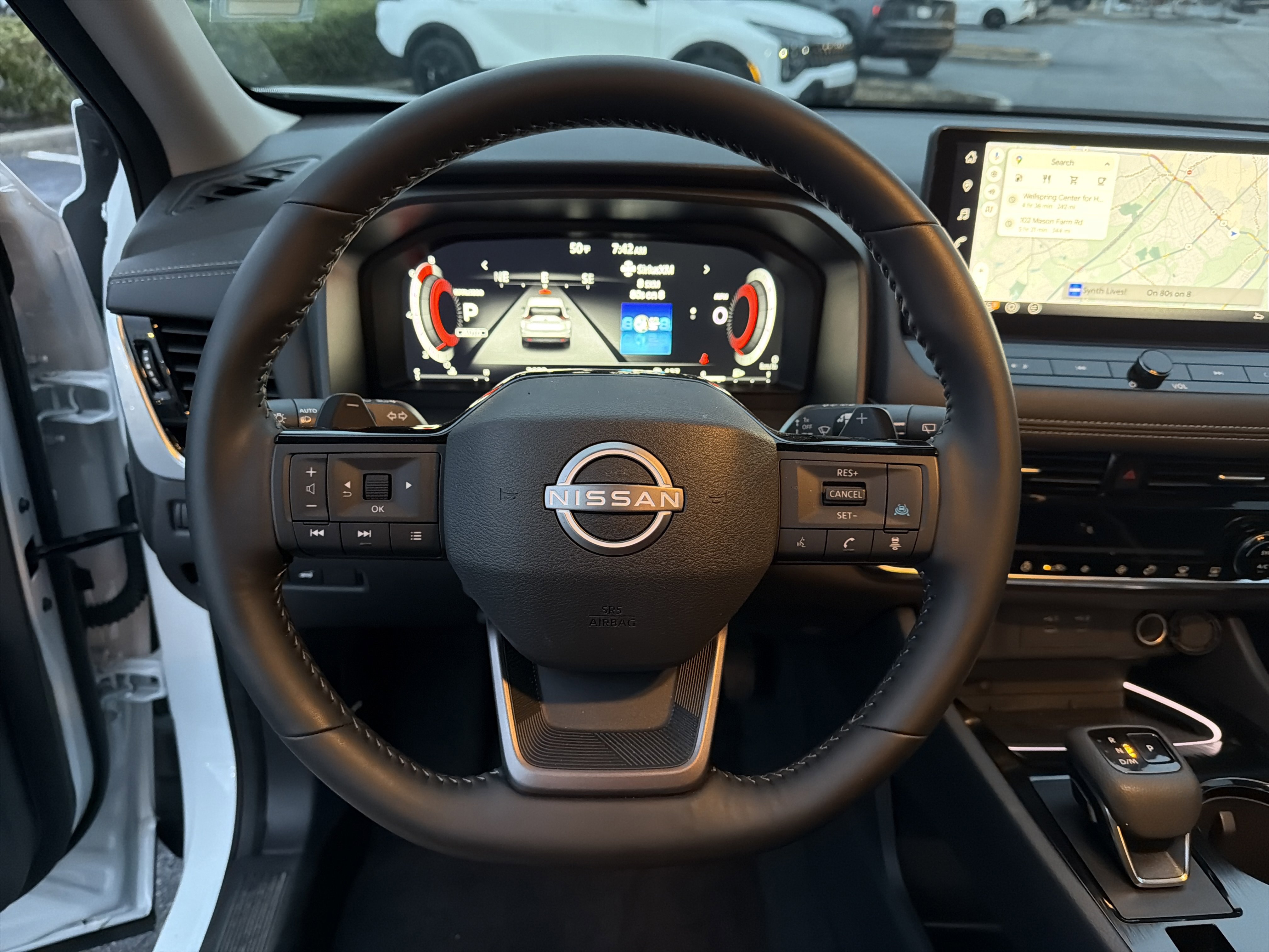 Used 2025 Nissan Rogue SL image 24