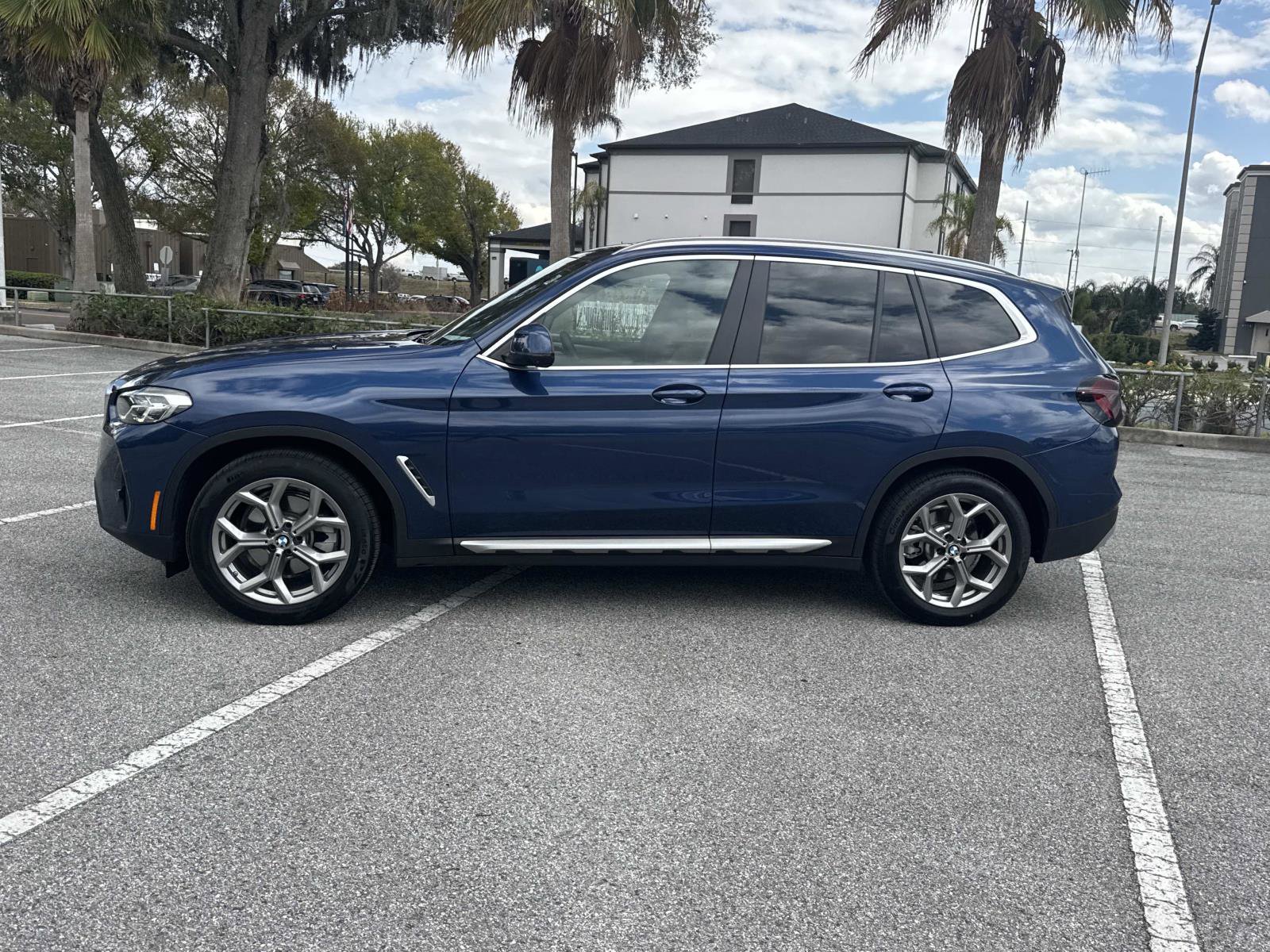 Certified 2024 BMW X3 sDrive30i image 7
