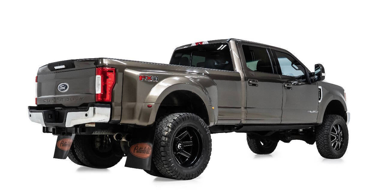 Used 2017 Ford F350 Lariat AWD/4WD image 3