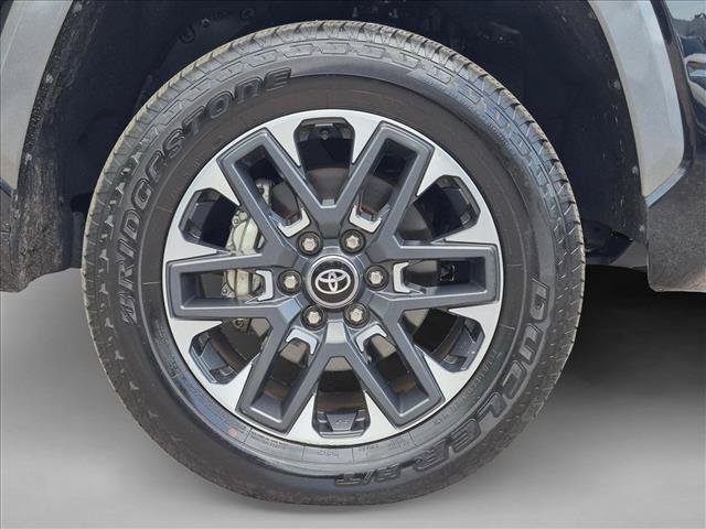 Used 2025 Toyota Tundra Limited w/ Power Package AWD/4WD image 22