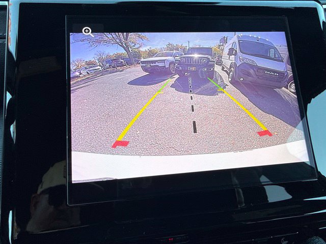 Used 2024 Jeep Grand Cherokee L Laredo AWD/4WD image 12
