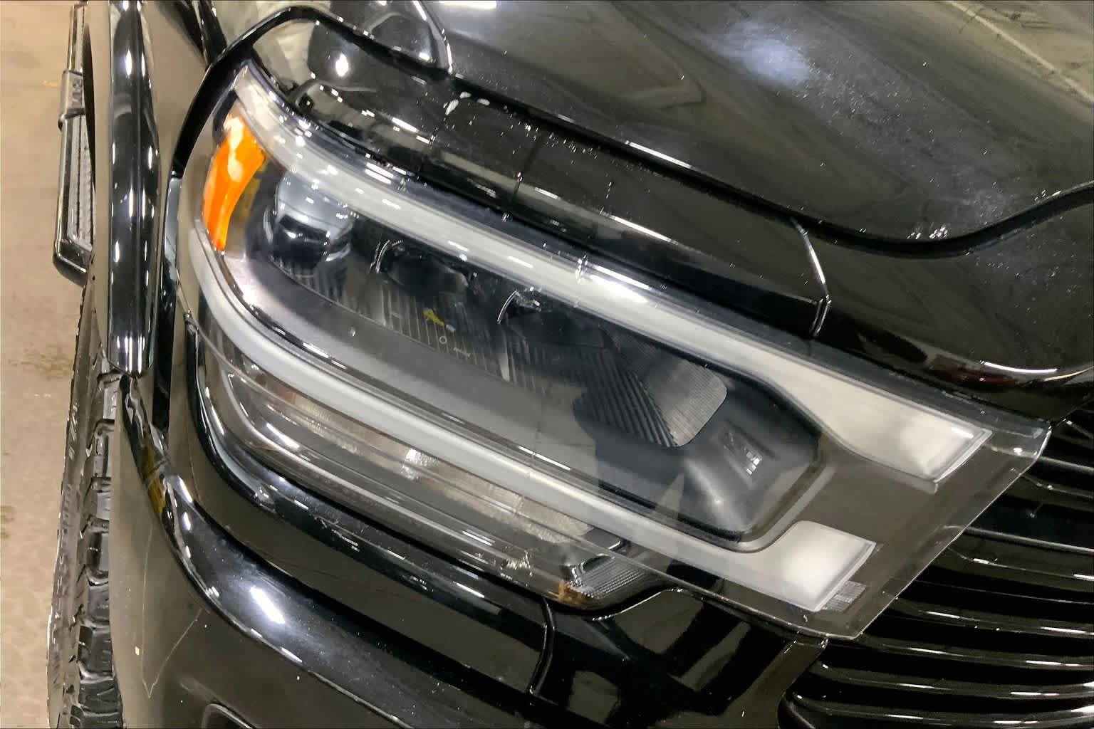 Used 2019 RAM 2500 Laramie AWD/4WD image 28