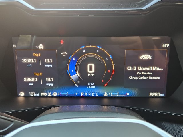 Used 2026 Chevrolet Colorado Z71 w/ Technology Package AWD/4WD image 7