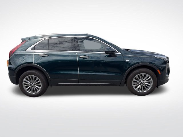 Certified 2025 Cadillac XT4 Premium Luxury FWD image 6