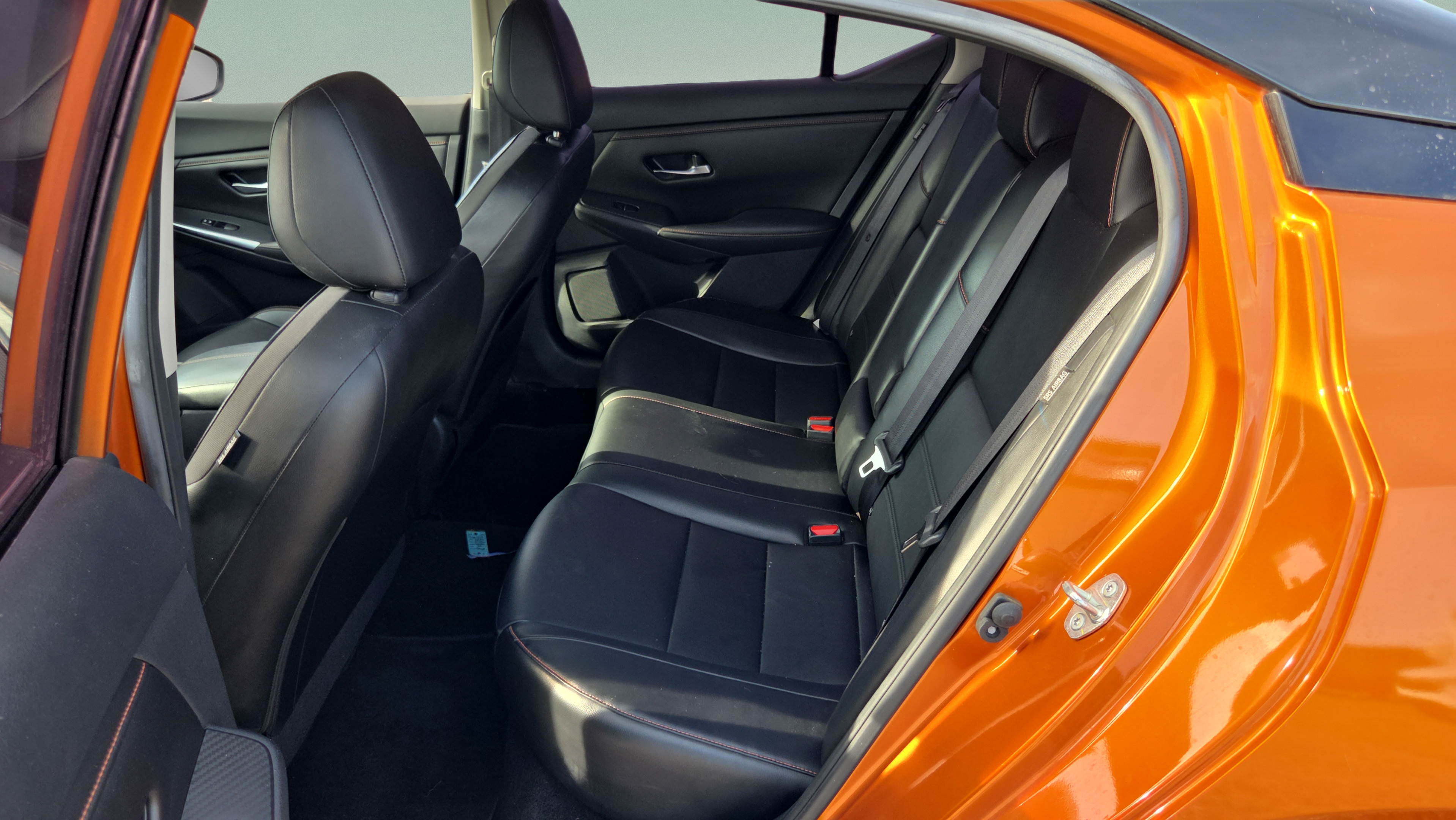 Used 2022 Nissan Sentra SR w/ SR Premium Package FWD image 10