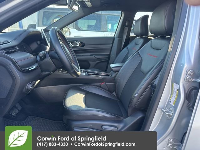 Used 2024 Jeep Compass Trailhawk image 11