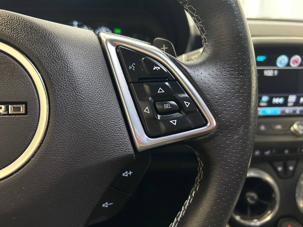 Used 2017 Chevrolet Camaro SS RWD image 10
