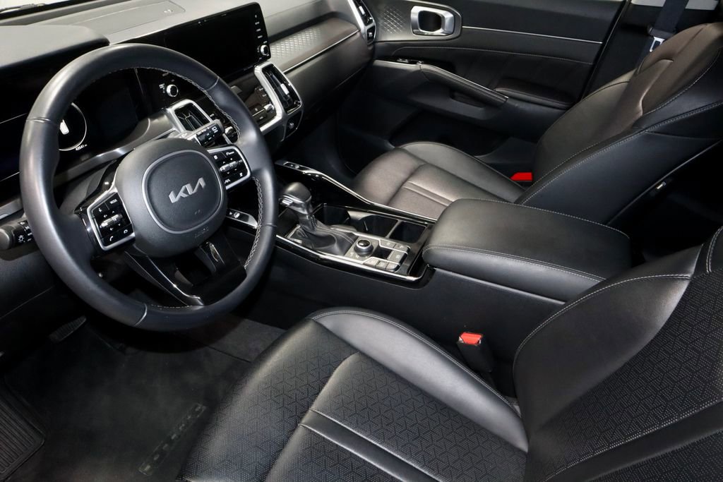Used 2023 Kia Sorento SX image 25