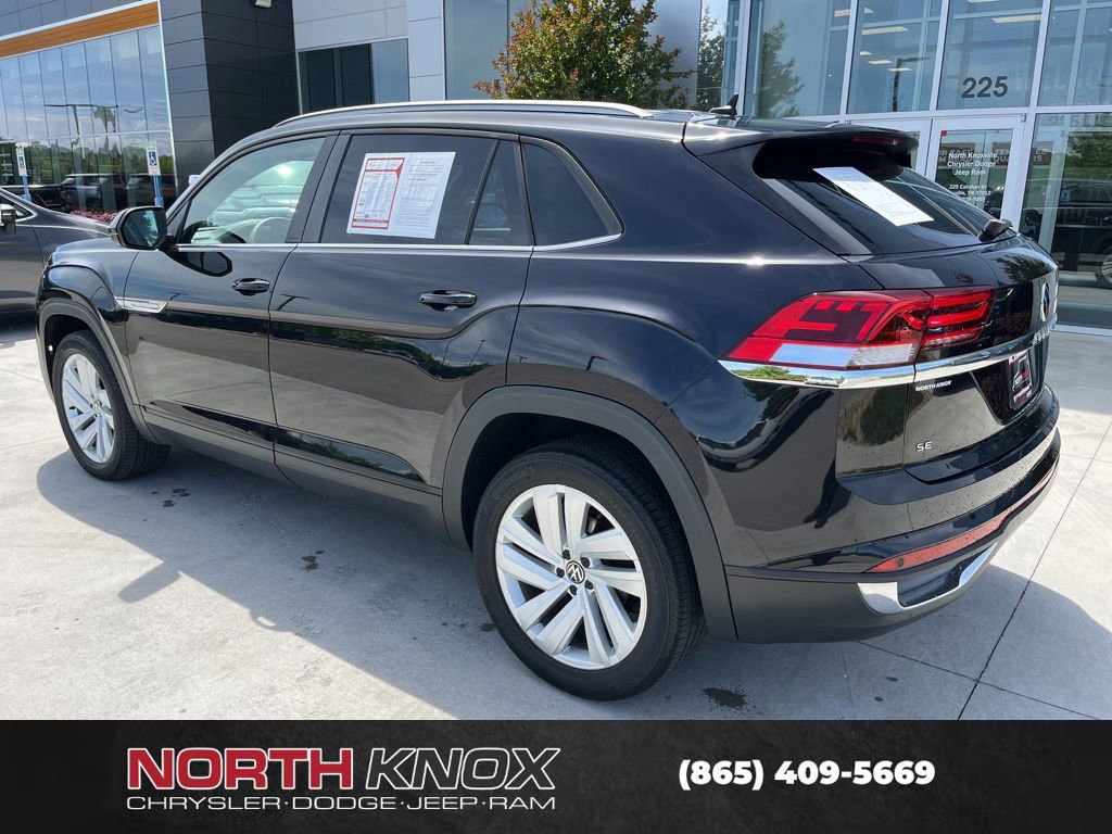 Used 2021 Volkswagen Atlas Cross Sport SE AWD/4WD image 16