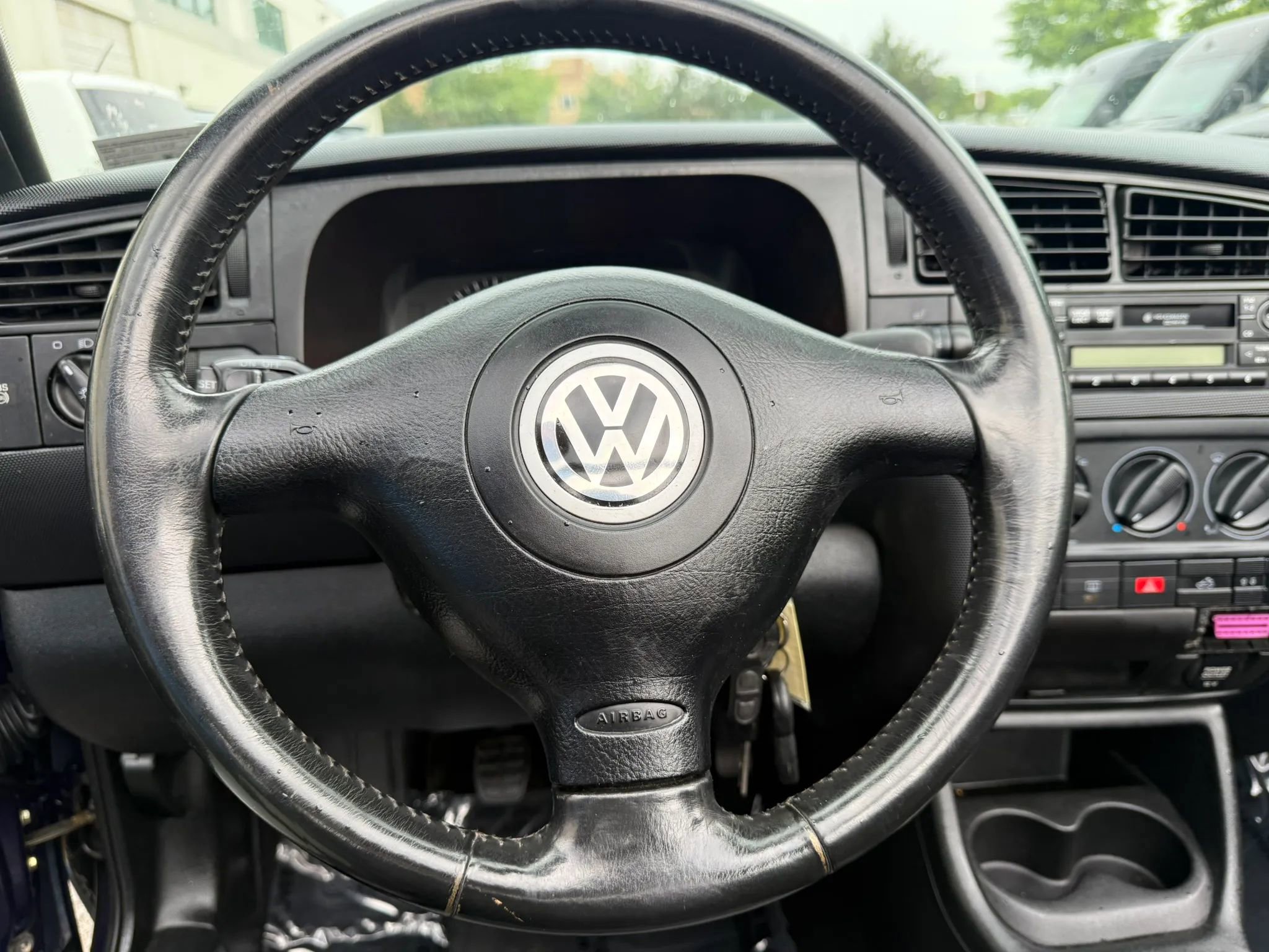 Used 2000 Volkswagen Cabrio GLS FWD image 27