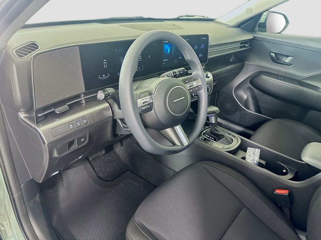 New 2026 Hyundai Kona SE image 7