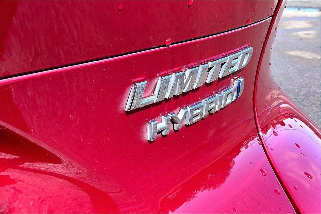 Used 2021 Toyota Venza Limited w/ Advanced Technology Package AWD/4WD image 11