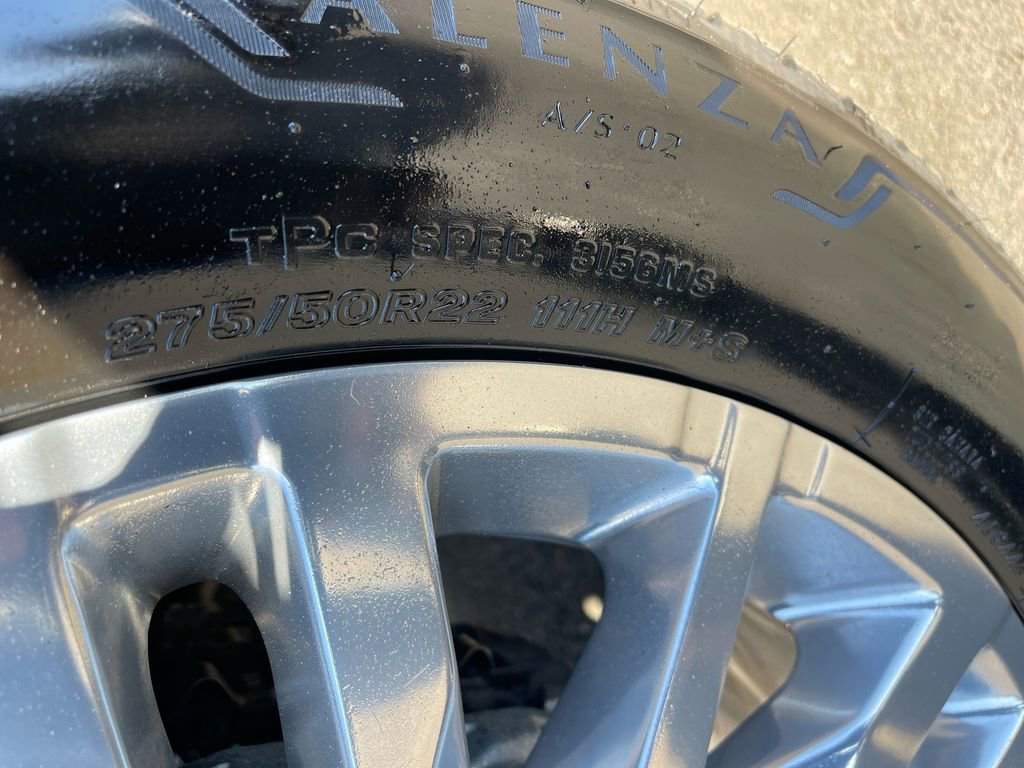 Used 2024 GMC Yukon Denali image 38