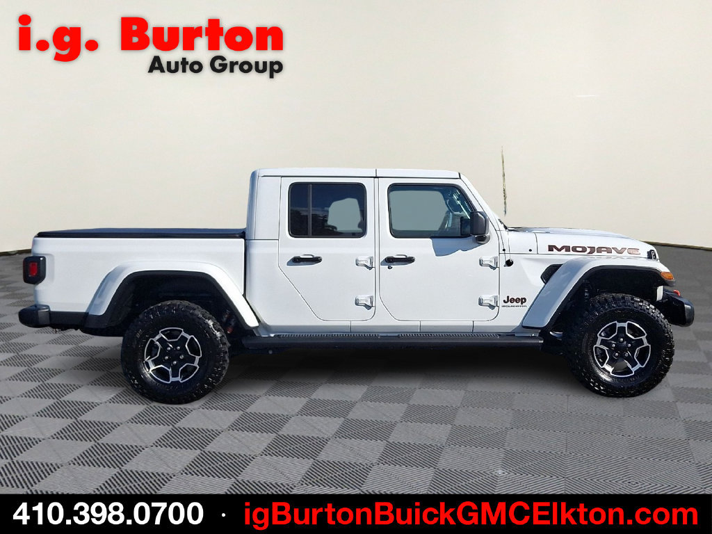 Used 2023 Jeep Gladiator Mojave w/ Cold Weather Group AWD/4WD image 7