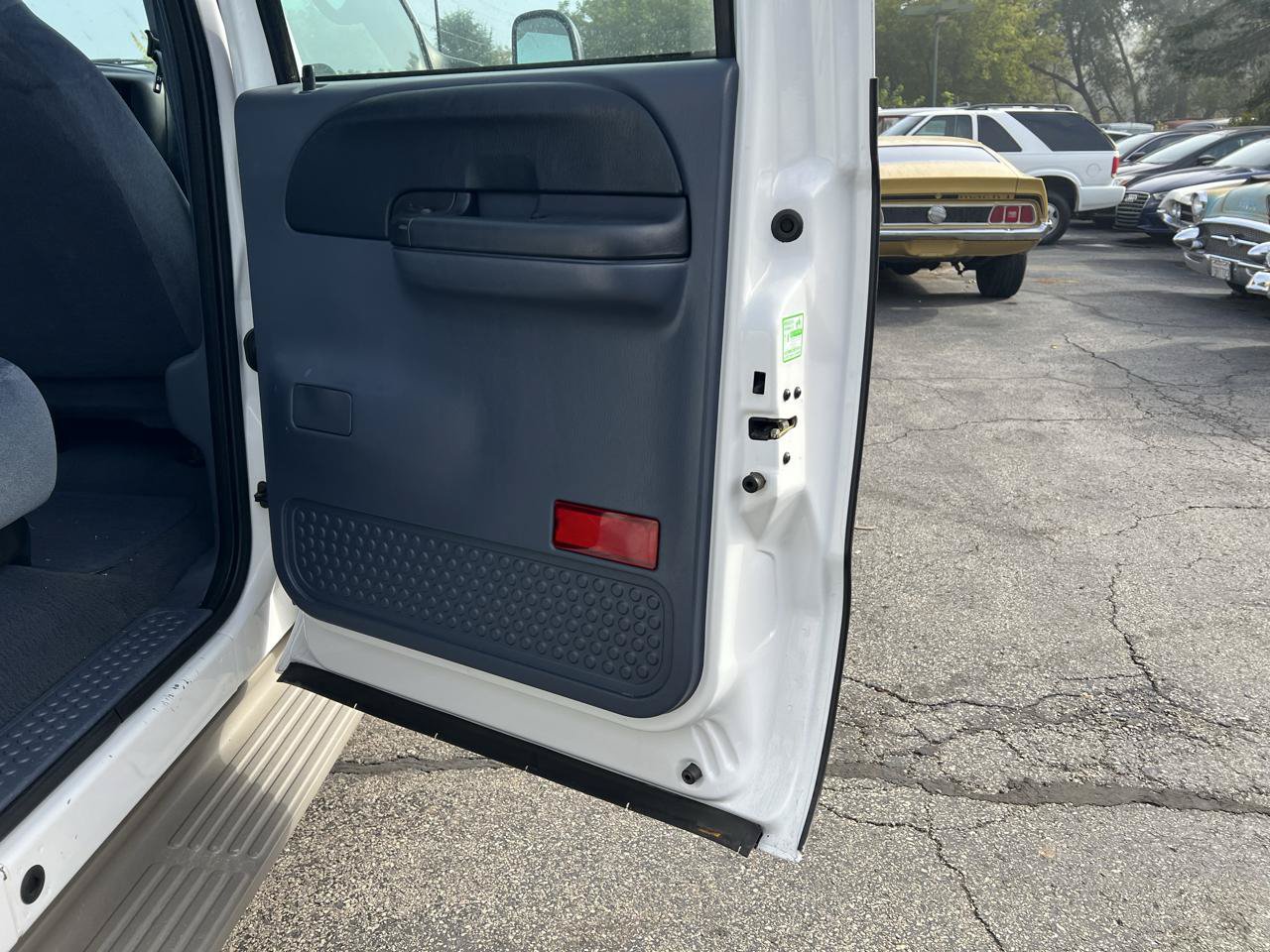 Used 2000 Ford F350 XLT AWD/4WD image 18
