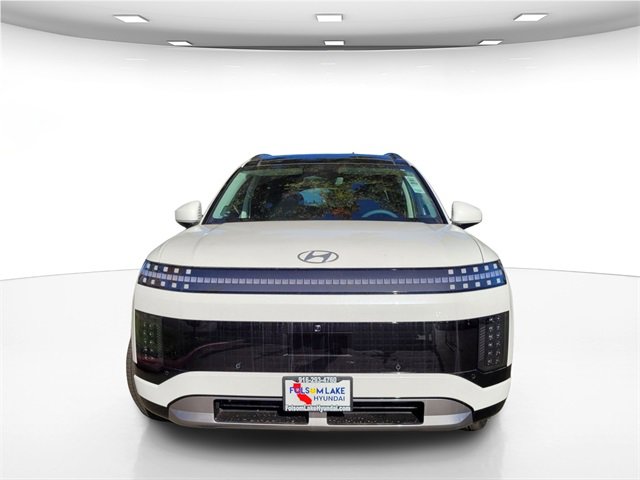 New 2026 Hyundai Ioniq 9 Limited image 2