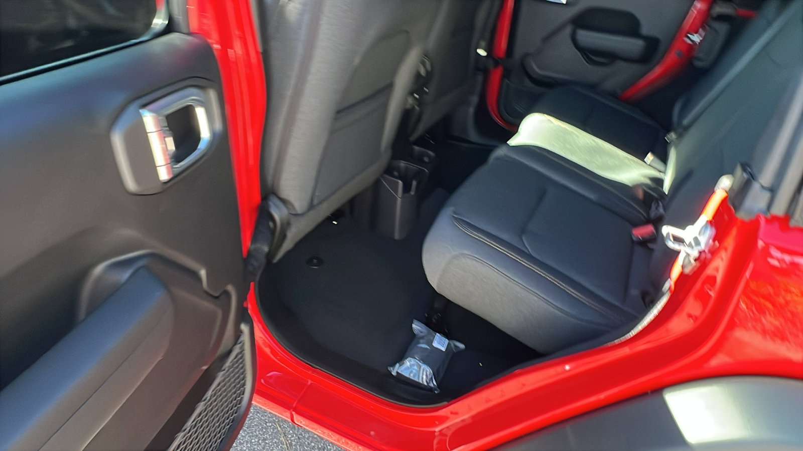 New 2026 Jeep Wrangler Sport AWD/4WD image 18