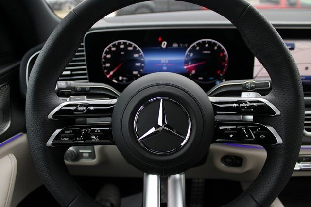 New 2026 Mercedes-Benz GLS 450 4MATIC image 25