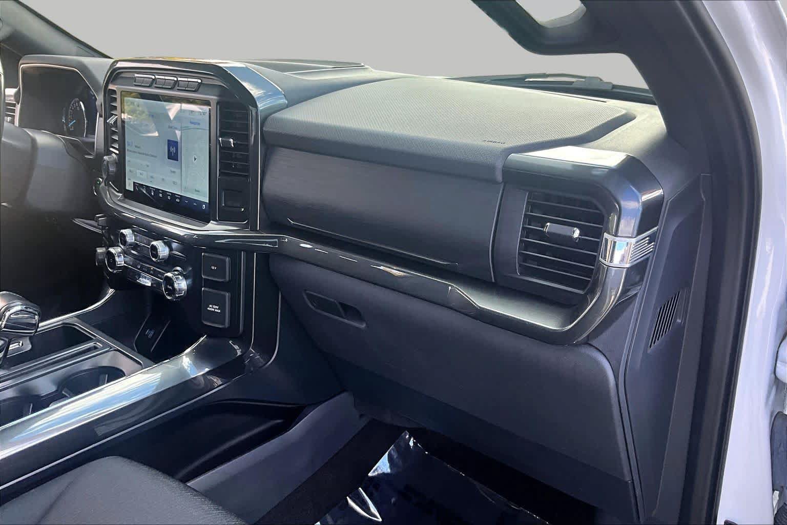 Used 2022 Ford F150 XLT w/ Equipment Group 302A High AWD/4WD image 19