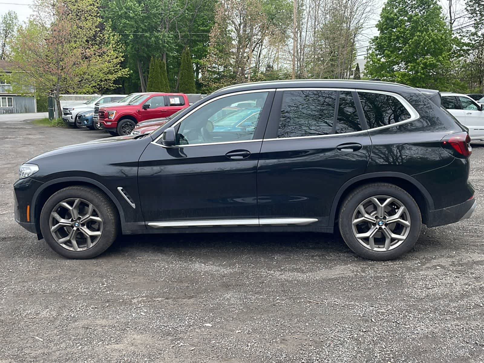 Used 2024 BMW X3 xDrive30i w/ Premium Package AWD/4WD image 4