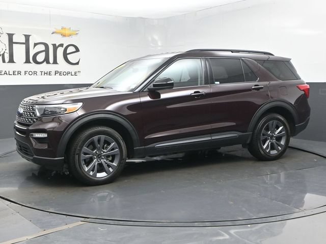 Used 2023 Ford Explorer XLT w/ Equipment Group 202A AWD/4WD image 50