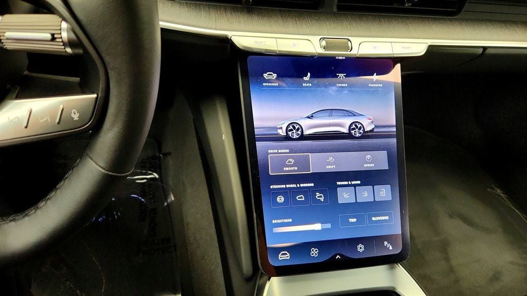 Used 2023 Lucid Air Pure RWD image 17