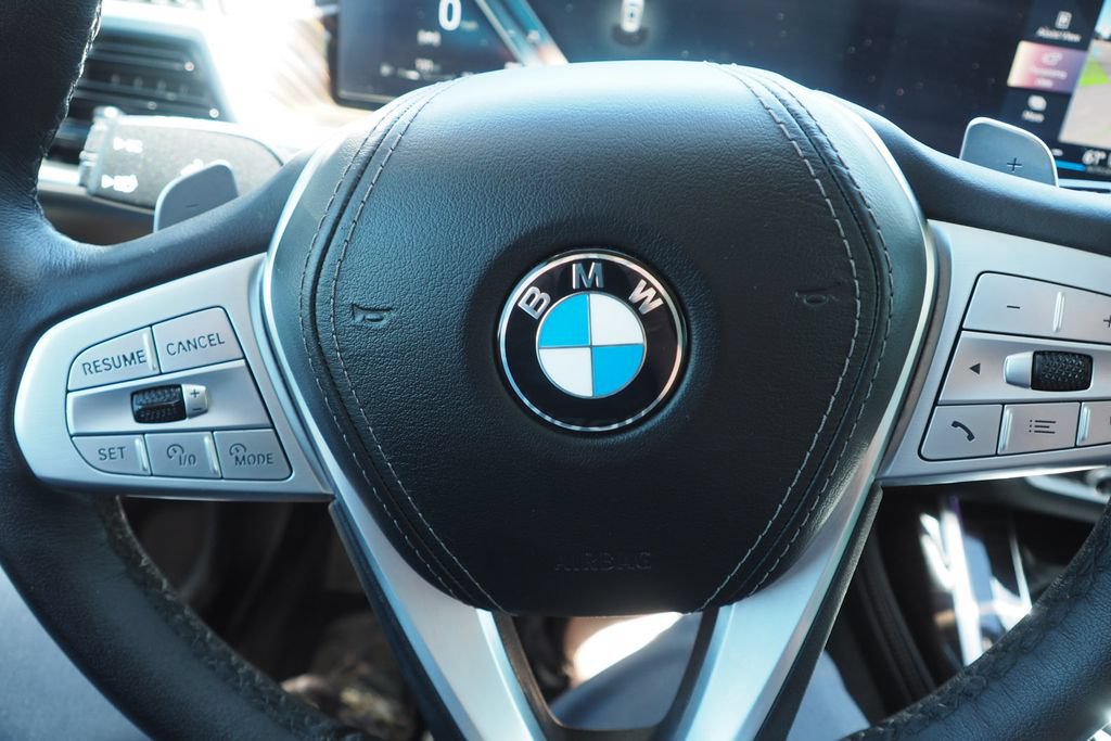Used 2026 BMW X7 xDrive40i AWD/4WD image 31