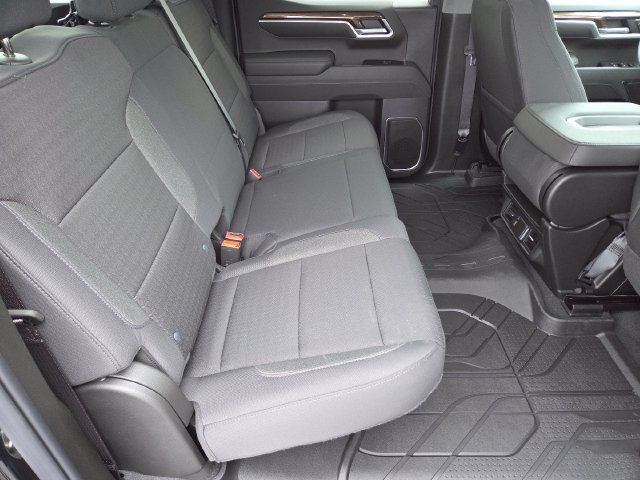 New 2026 Chevrolet Silverado 1500 LT w/ LPO, Liner Protection Package AWD/4WD image 18