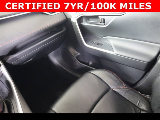 Used 2021 Toyota RAV4 SE w/ Weather & Moonroof Package image 19