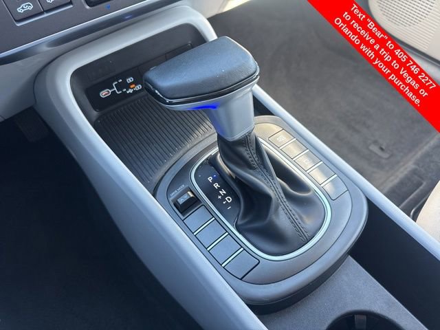 Used 2025 Hyundai Kona SEL image 25