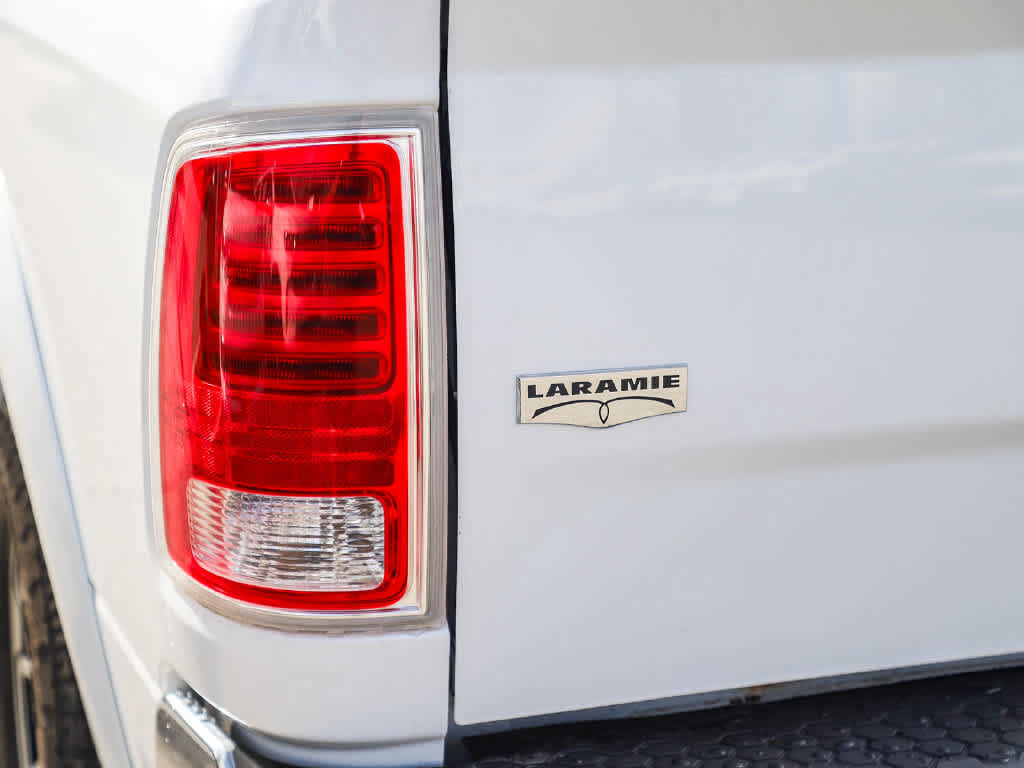 Certified 2017 RAM 1500 Laramie AWD/4WD image 7