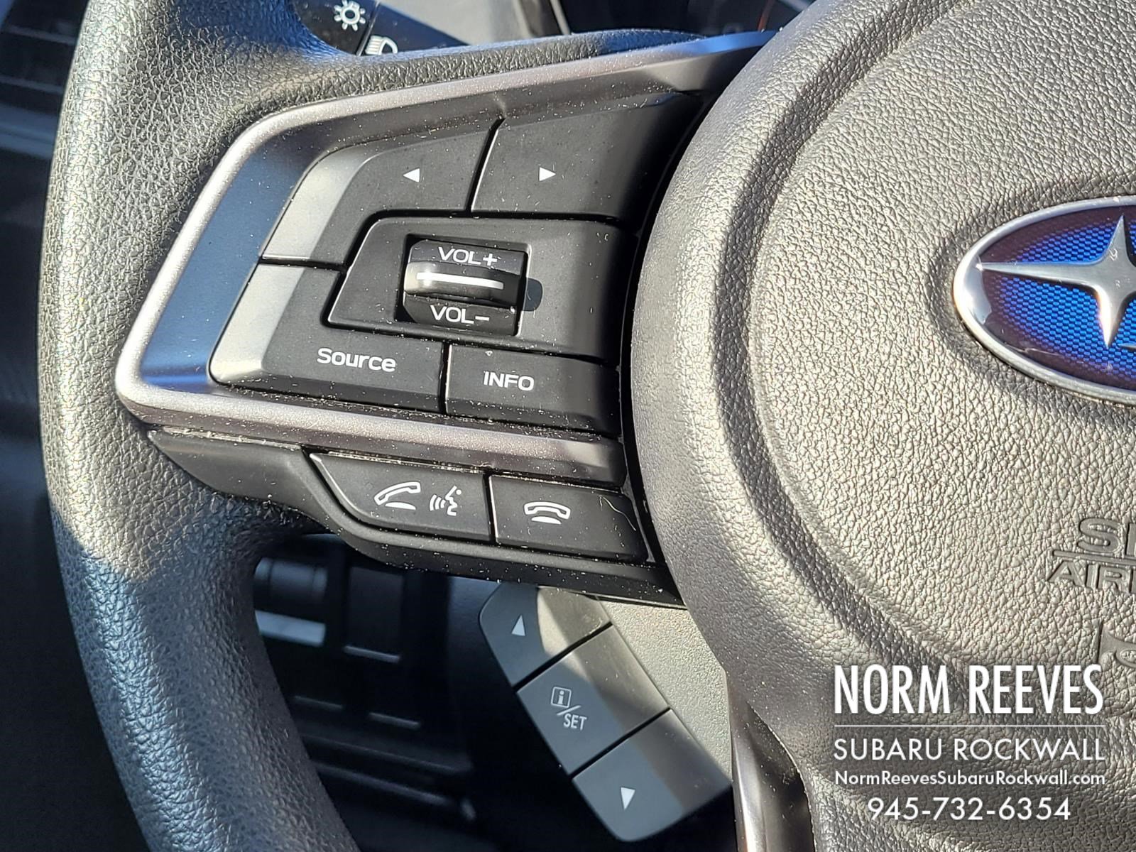 Used 2022 Subaru Crosstrek 2.0i image 9