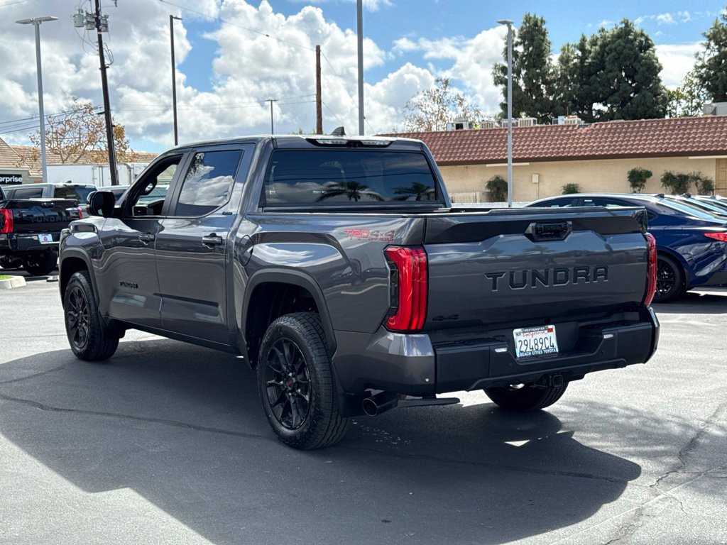 Used 2025 Toyota Tundra Limited w/ TRD Off-Road Package AWD/4WD image 8