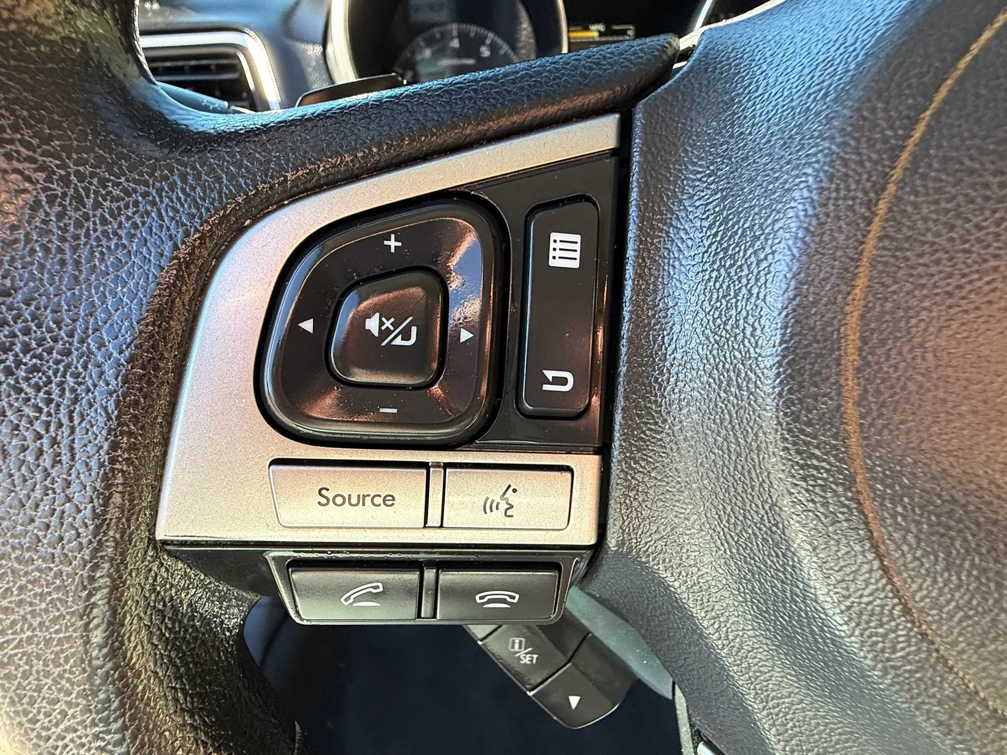 Used 2015 Subaru Outback 2.5i AWD/4WD image 26