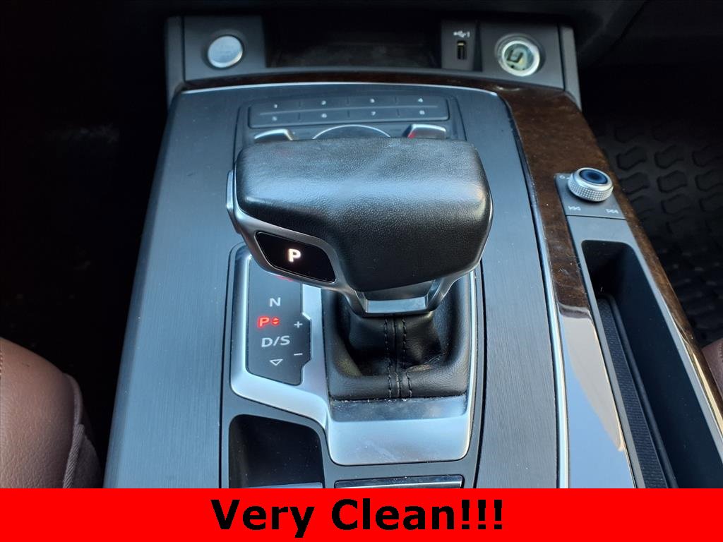 Used 2019 Audi Q5 2.0T Premium w/ Convenience Package image 21