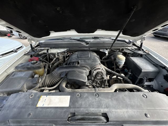 Used 2011 Chevrolet Tahoe LT RWD image 27