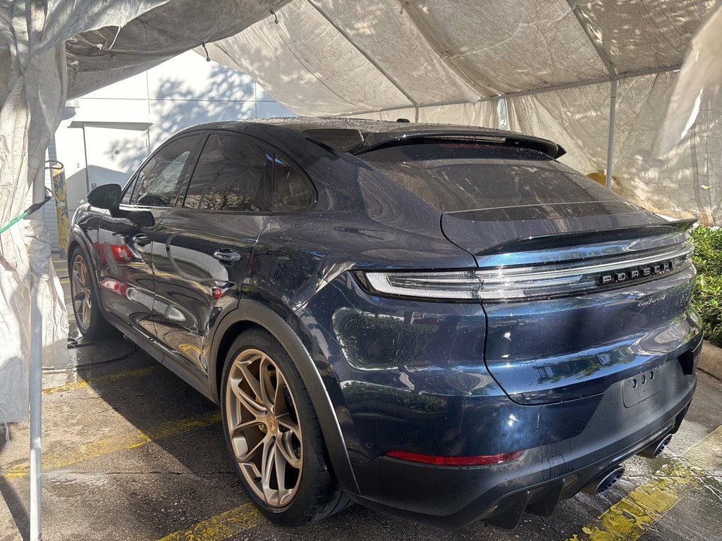 Used 2024 Porsche Cayenne Turbo GT image 4