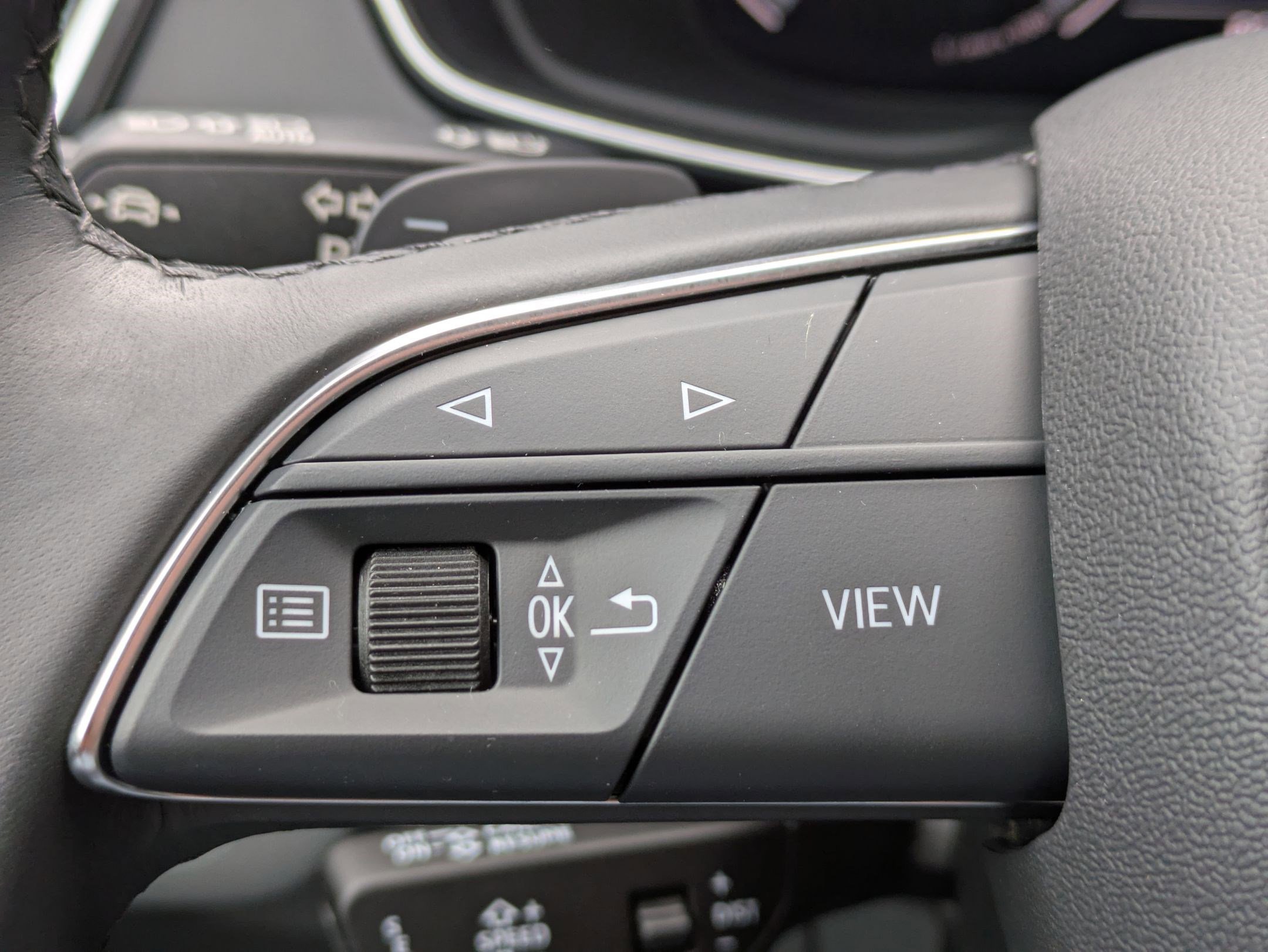 Certified 2025 Audi Q5 2.0T Premium Plus w/ Premium Plus Package image 14