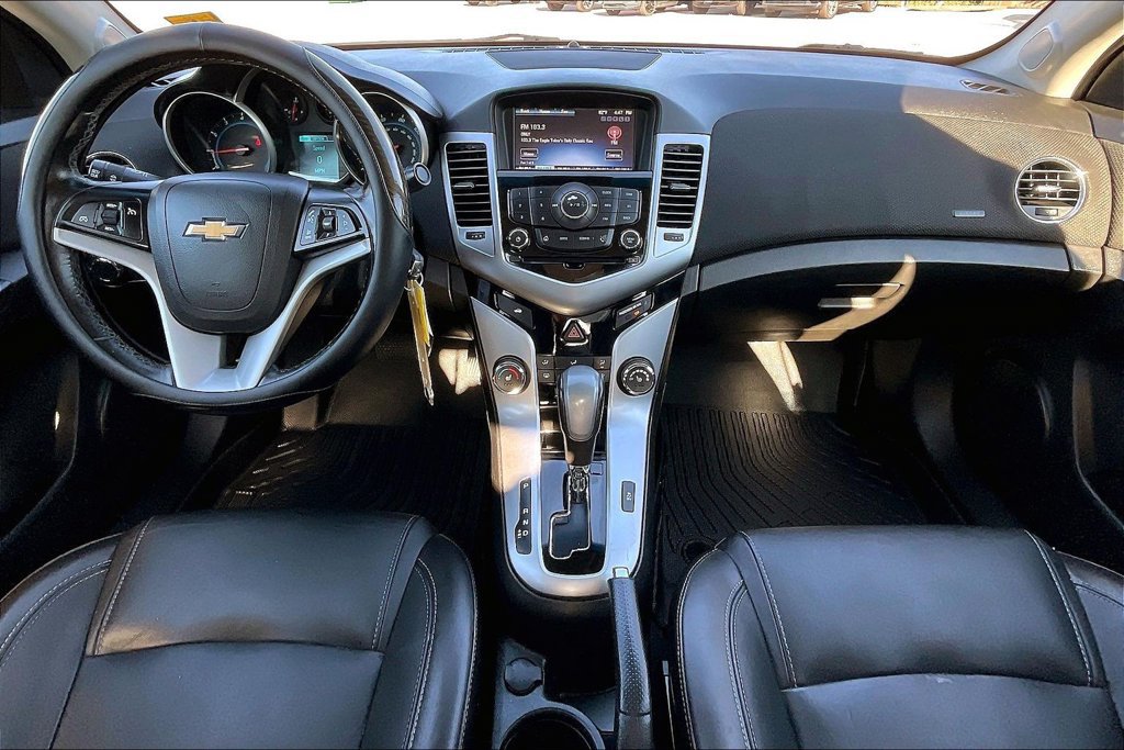 Used 2015 Chevrolet Cruze LT FWD image 5