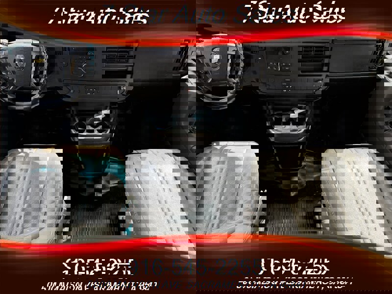 Used 2014 Chevrolet Express 1500 image 9