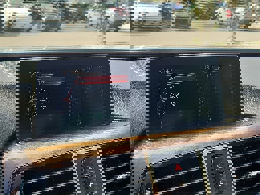 Used 2015 BMW 428i Convertible image 27