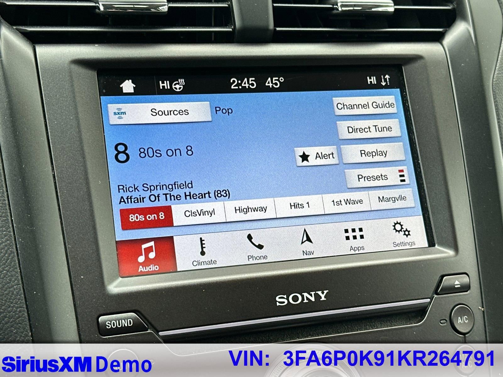 Used 2019 Ford Fusion Titanium image 34