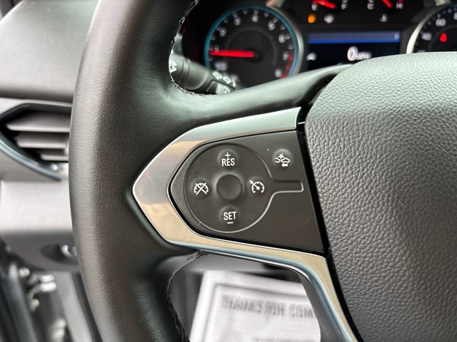 Used 2023 Chevrolet Traverse LT FWD image 17