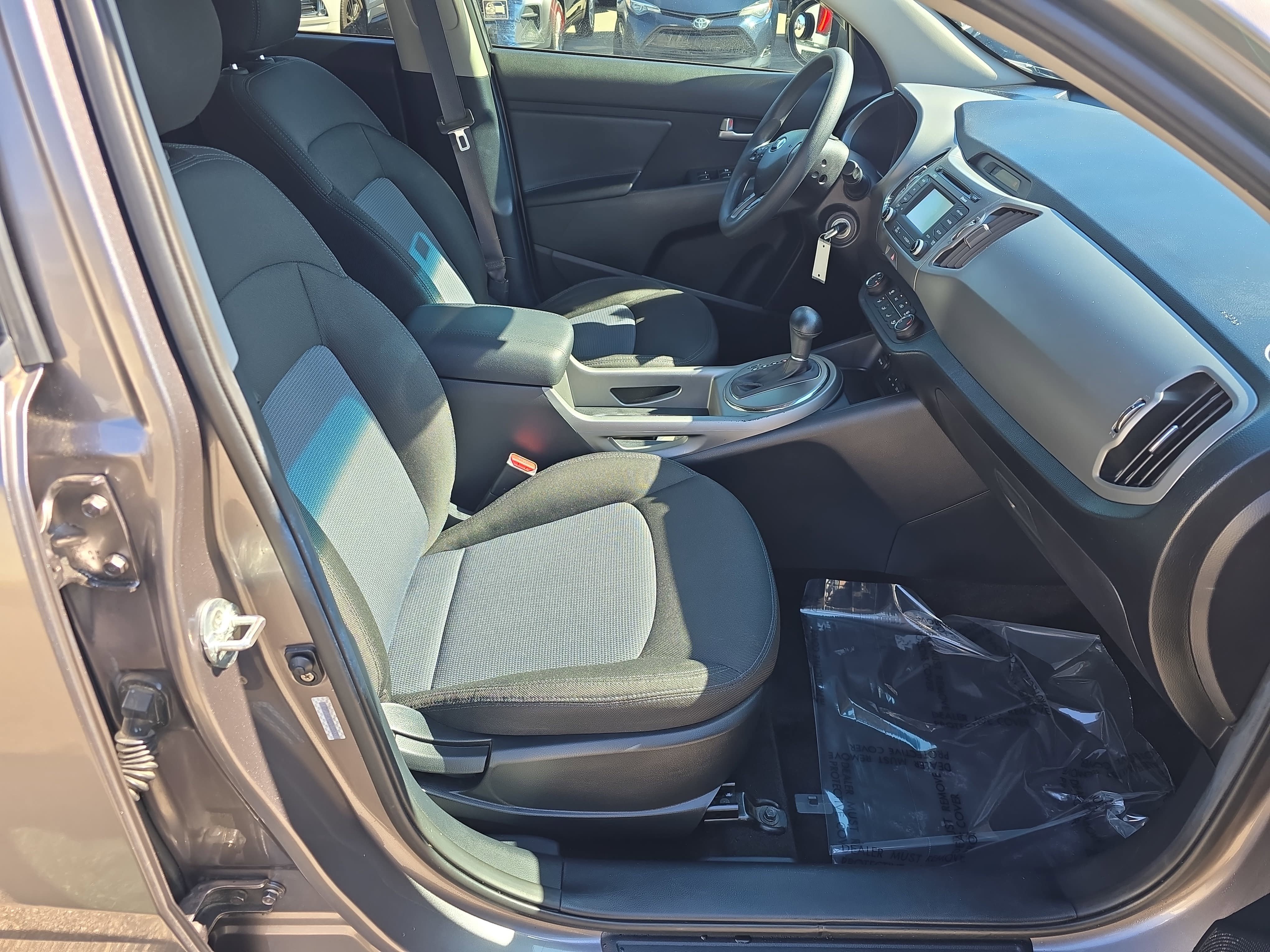 Used 2014 Kia Sportage LX FWD image 10