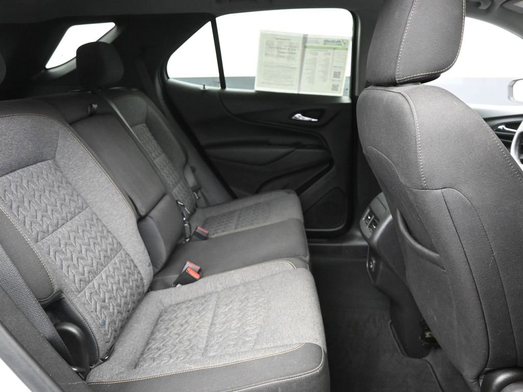 Used 2022 Chevrolet Equinox LT AWD/4WD image 8