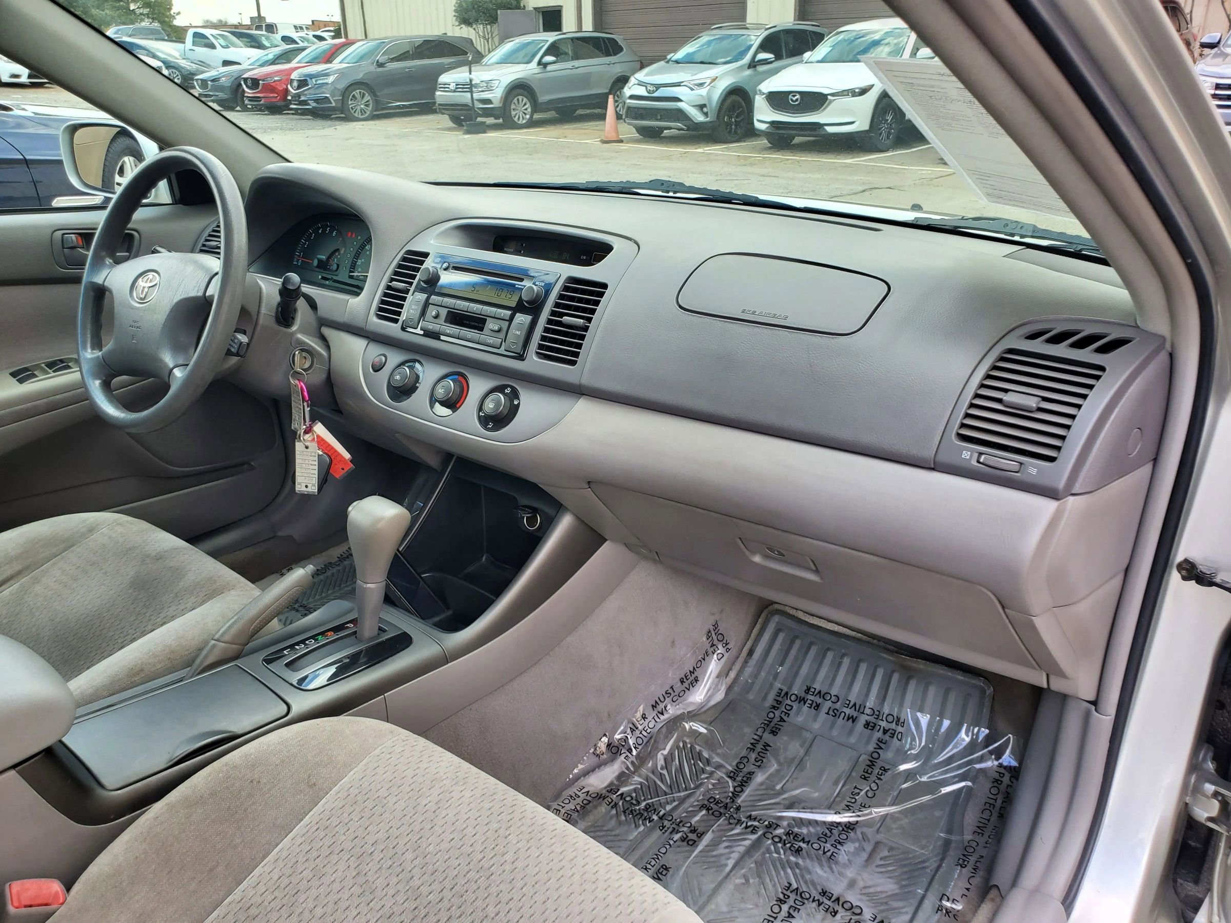 Used 2004 Toyota Camry LE image 21