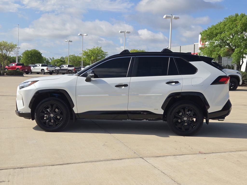 Certified 2025 Toyota RAV4 XSE image 4