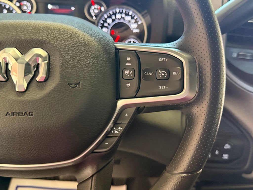 New 2026 RAM 2500 Warlock AWD/4WD image 24