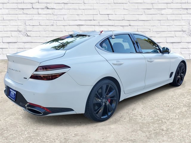 Used 2023 Genesis G70 3.3T w/ Sport Prestige Package image 4